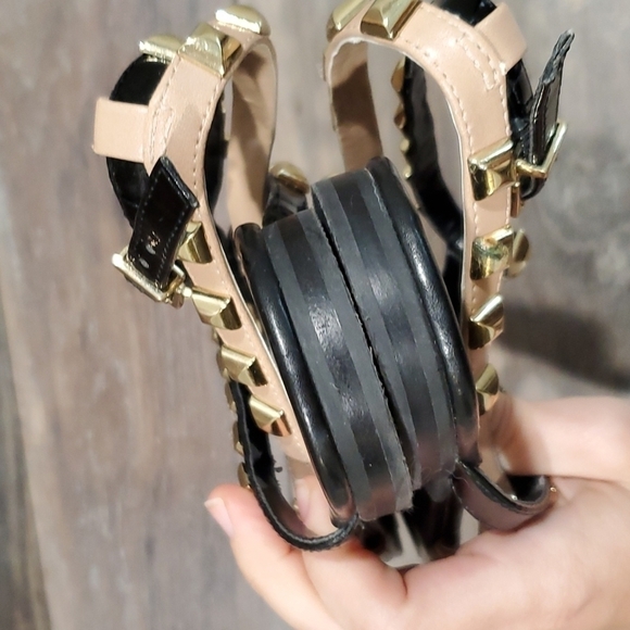 BCBGENERATION Glorina-X Square Studded strappy Sandals shoes flats sz 9.5 - Picture 7 of 10